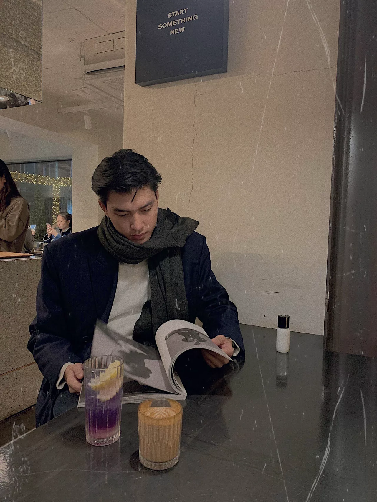 quà Giáng Sinh Quang Đại trong quán cafe quà Giáng Sinh Quang Đại trong quán cafe