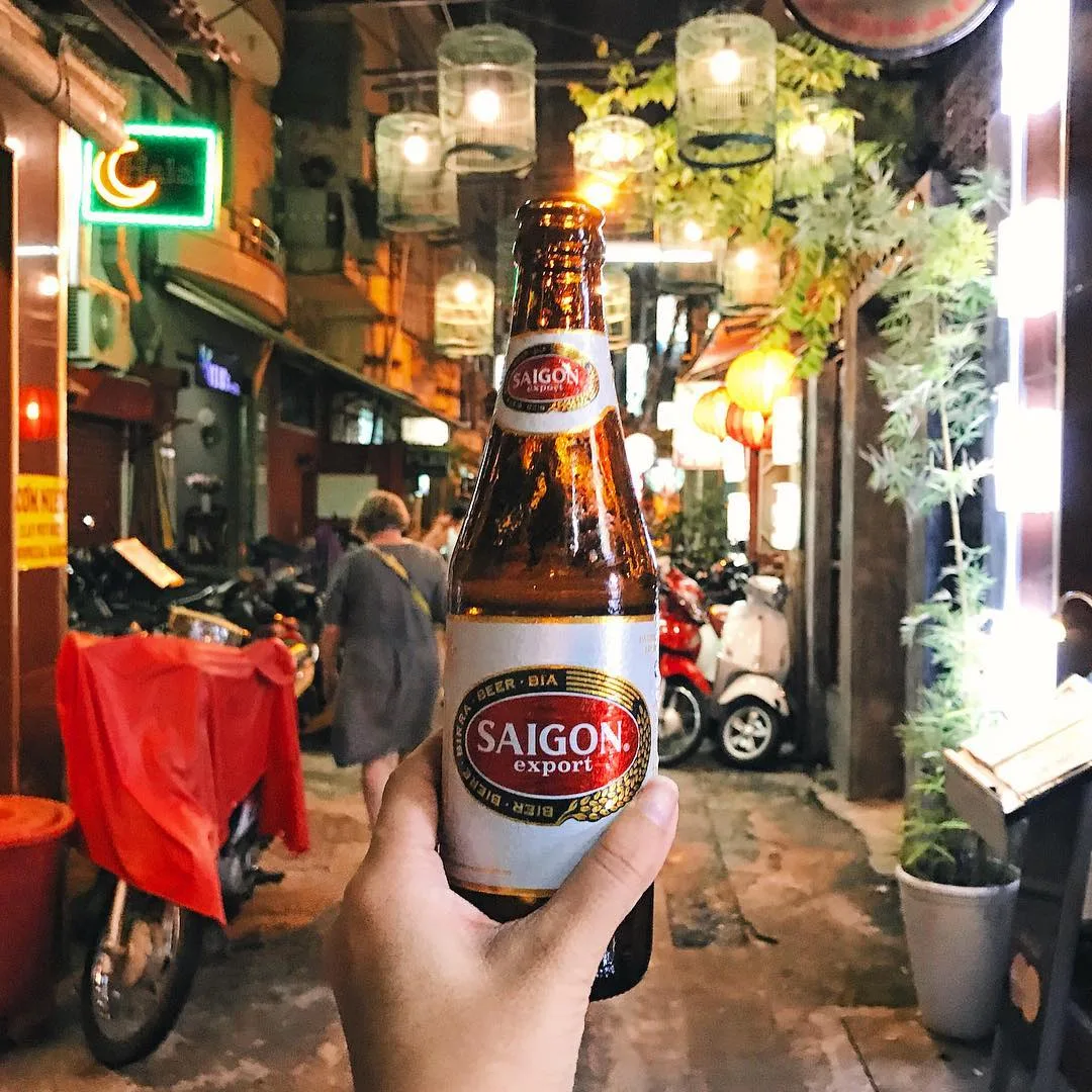 Cô gái ăn cả thế giới Instagram 12