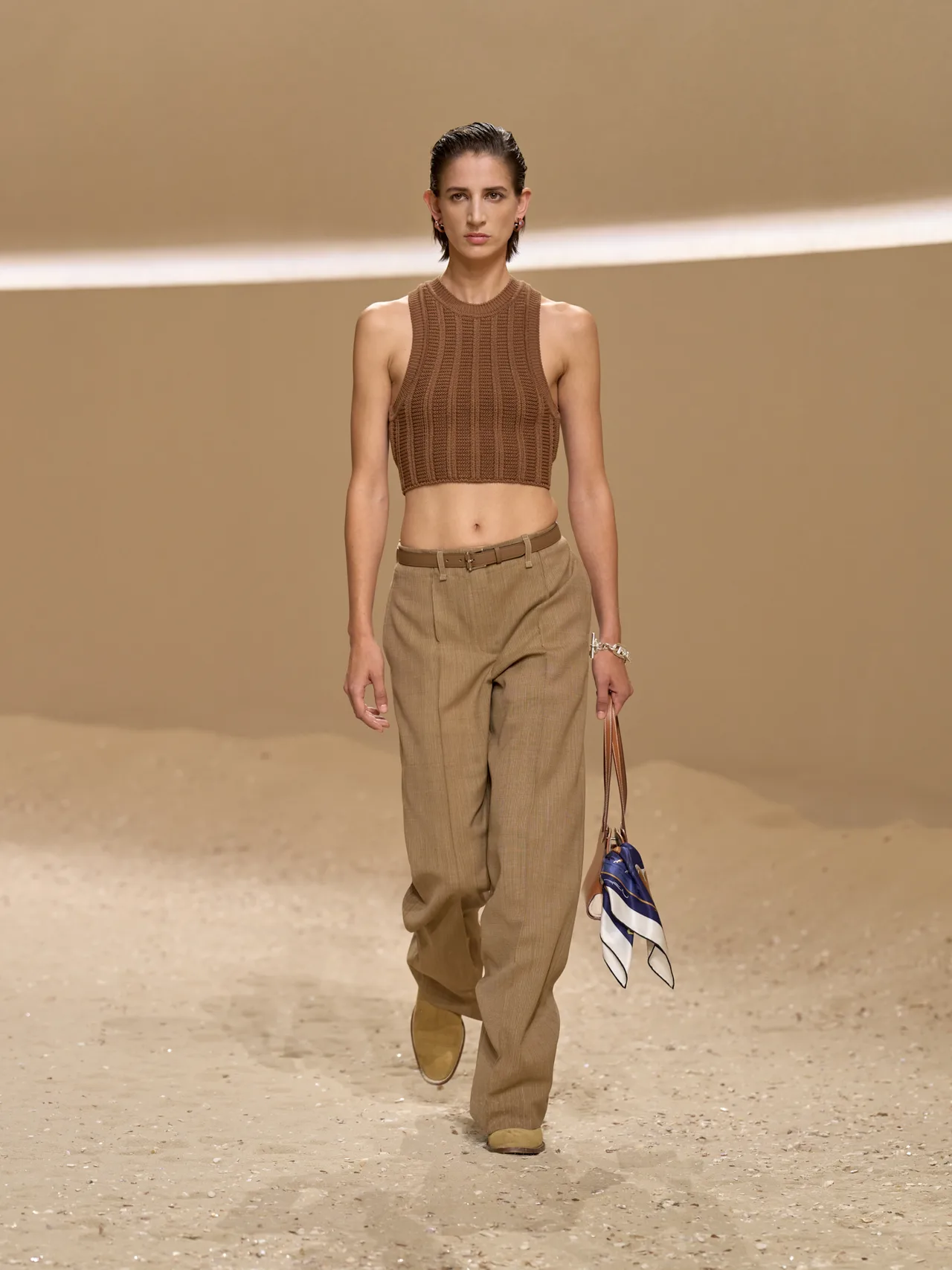 áo ba lỗ Hermès