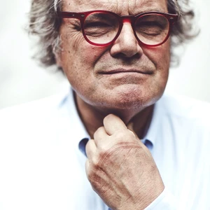 Nhiếp ảnh gia Oliviero Toscani chiến binh của sự thật