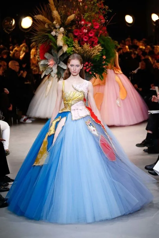 Những BST nổi bật tại tuần lễ Haute Couture Xuân-Hè 2017 - ELLE VN