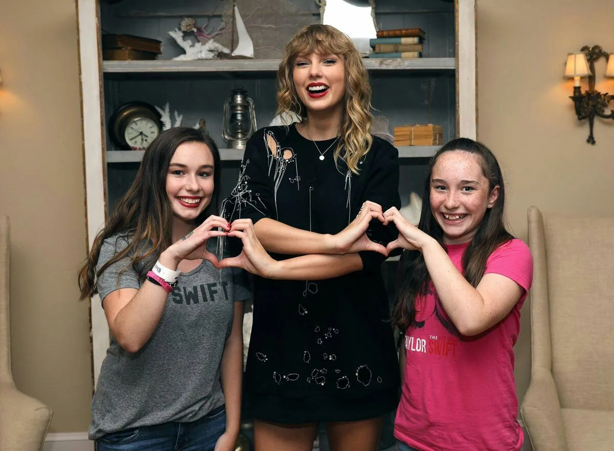 Taylor và fan trong Secret Session