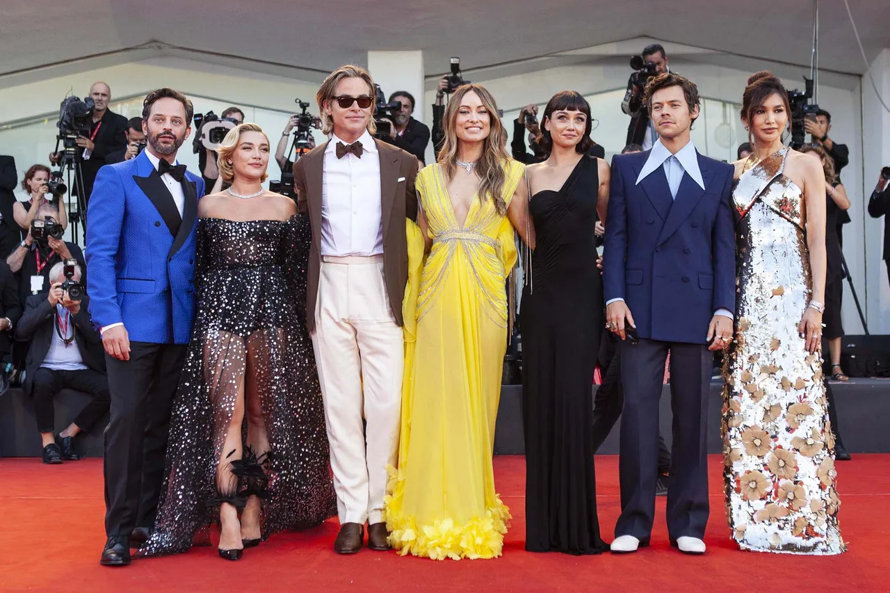 Harry Styles và dàn sao em yêu đừng sợ