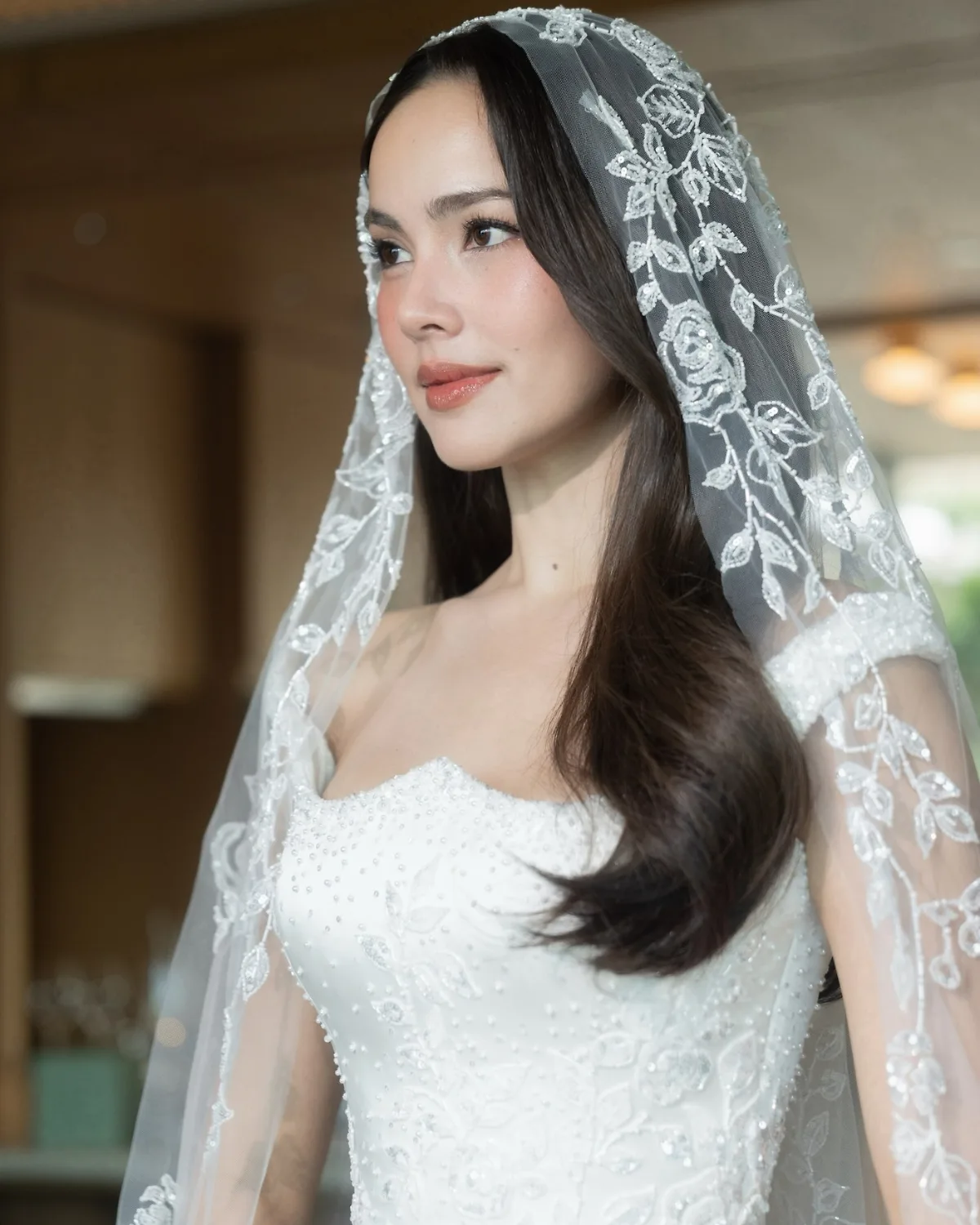 đầm cưới yaya urassaya sperbund 7