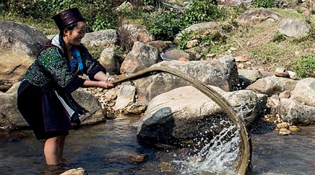 thời trang các nghệ nhân Hmong thời trang các nghệ nhân Hmong