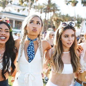 elle việt nam coachella 24
