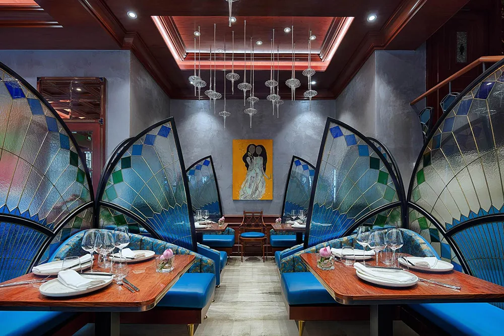 Vietnam House - Main Lobby