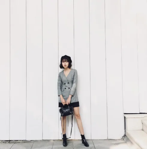 Gợi ý street style cùng giày boots cho mùa Thu-Đông 2017 từ các fashionista Việt Gợi ý street style cùng giày boots cho mùa Thu-Đông 2017 từ các fashionista Việt
