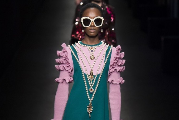 phu-kien-thoi-trang-kinh-mat-gucci-2017-elle-vietnam