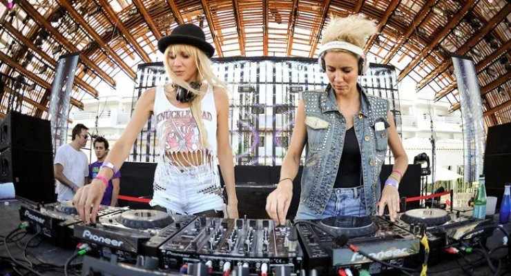 Nervo nhung co nang nghich dia 3 Nervo nhung co nang nghich dia 3