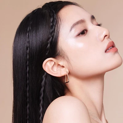 Trương Tịnh Nghi, da trắng peel da