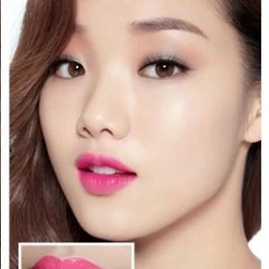ELLE Daily Tips: Đôi môi đẹp mọi lúc mọi nơi như sao Hàn
