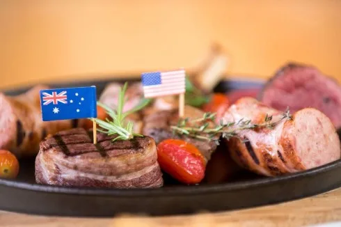 4 món bít tết của nhà hàng Hemispheres Steak & Seafood Grill