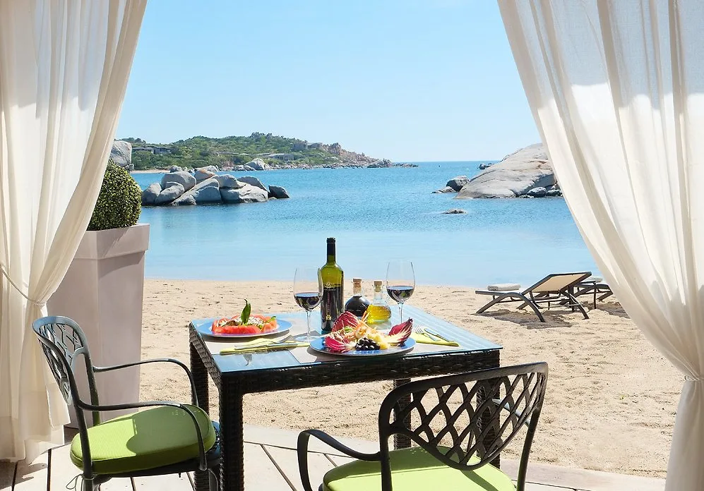 Des Pêcheurs hứa hẹn sẽ là thiên đường nghỉ dưỡng lý tưởng cho gia đình và các cặp đôi.
