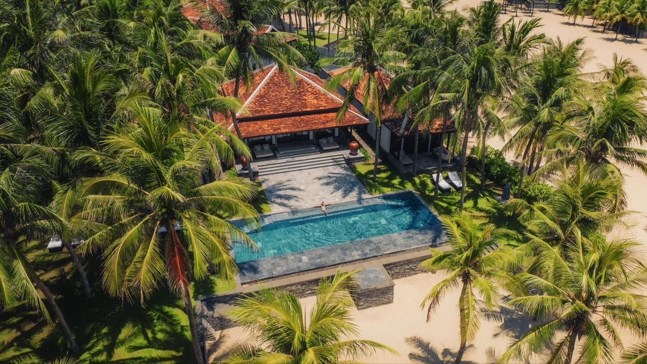 Resort nam hải giữa những rặng dừa xanh mượt