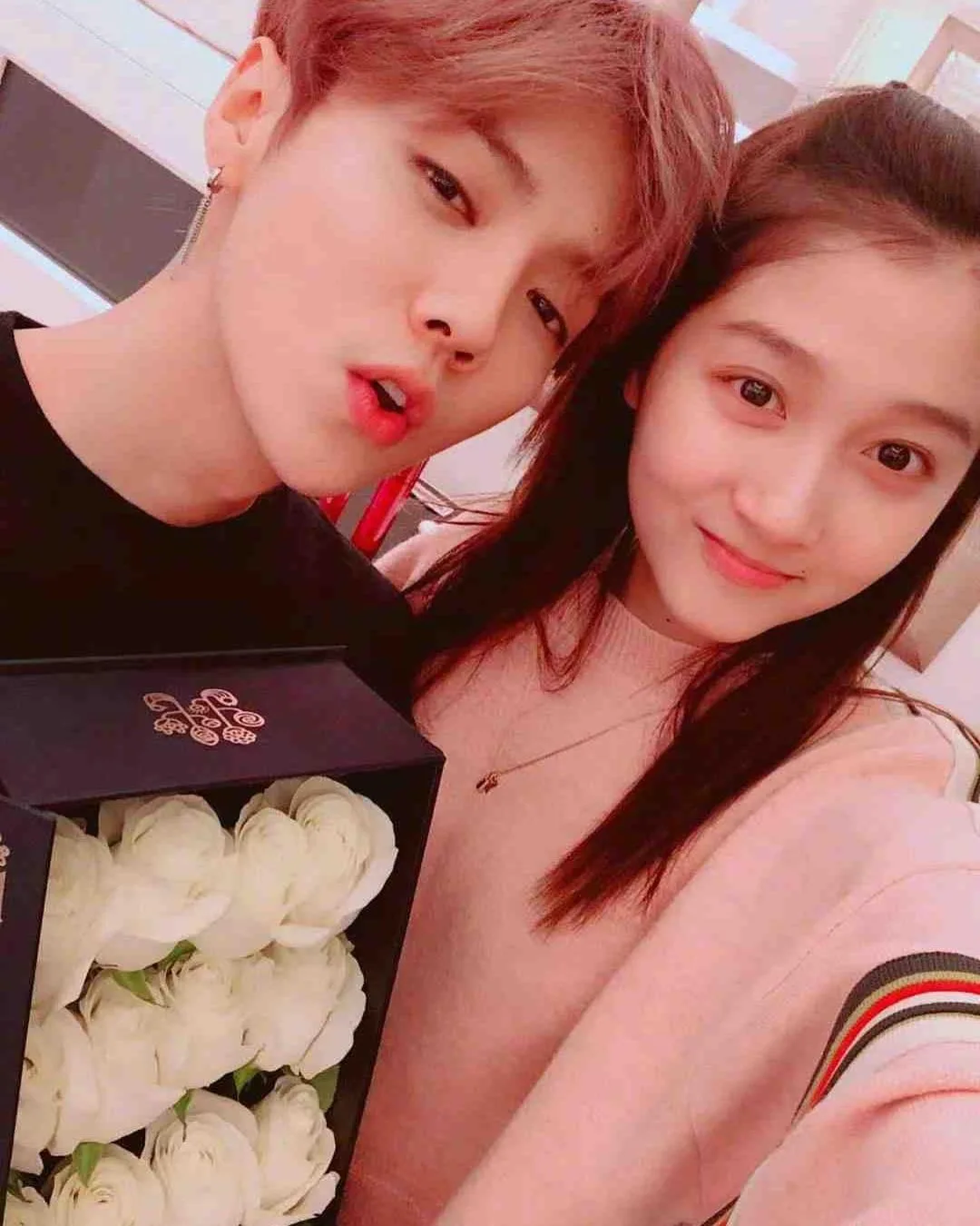 tiểu Hoa đán Quan Hiểu Đồng và Lộc Hàm