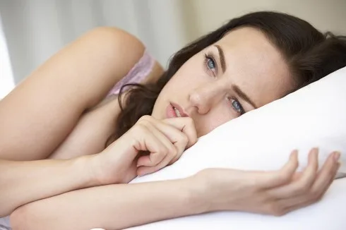5 thói quen xấu dẫn đến lo âu