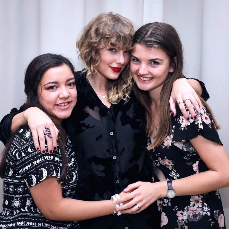 Album Reputation của Taylor Swift ra mắt: Dự doán sẽ lập kỷ lục album có lượng tiêu thụ nhanh nhất - ELLE Việt Nam