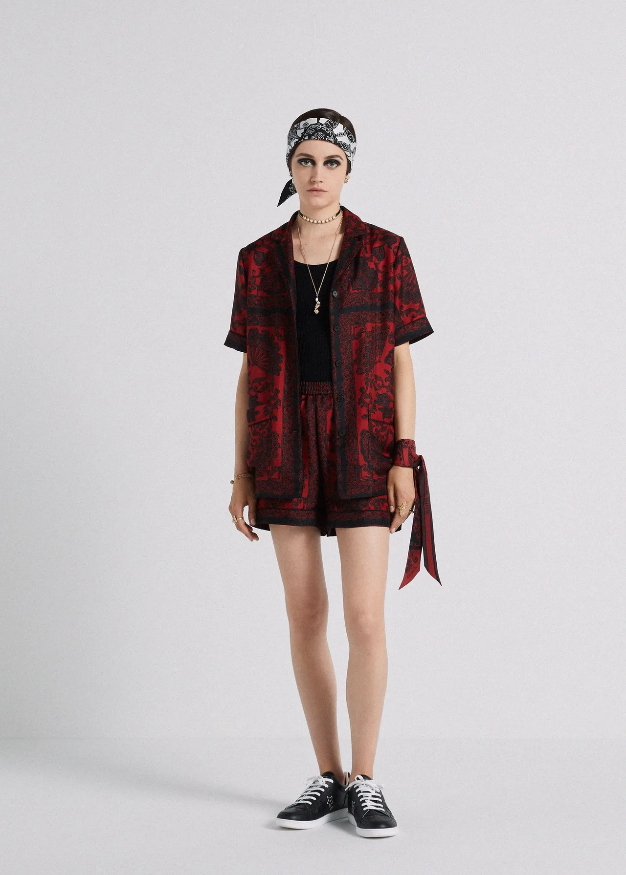 Outfit 5 trong bst Dior cruise 2023