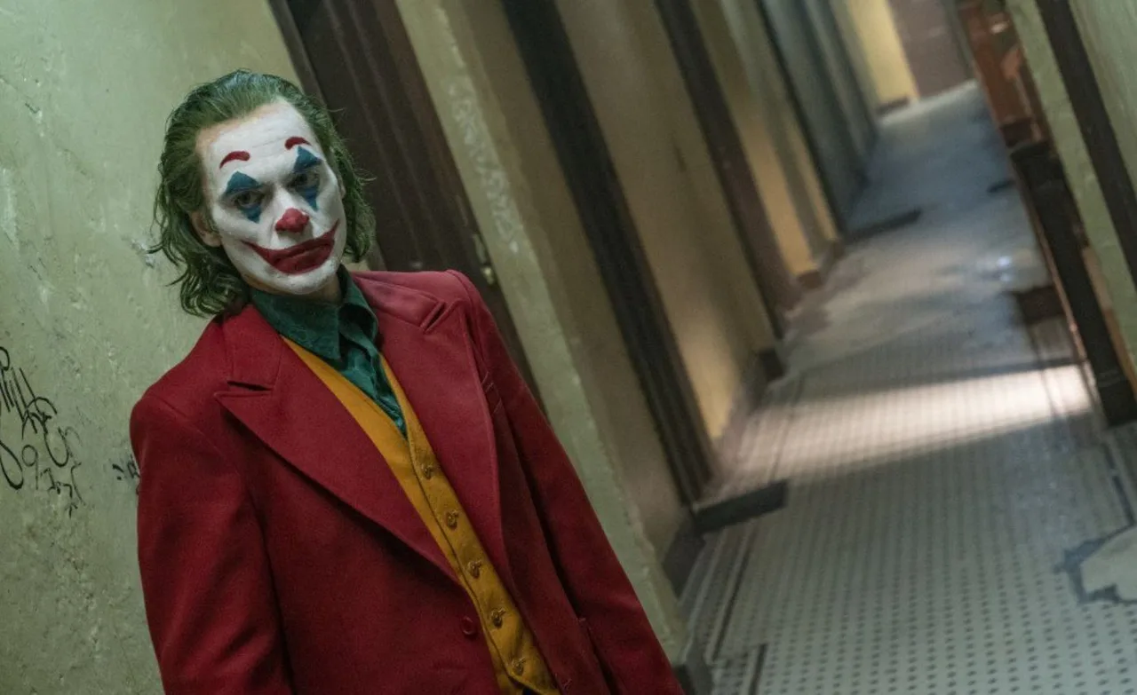 Joaquin Phoenix không ngừng chỉnh sửa kịch bản để nhân vật ngày càng hoàn hảo hơn.