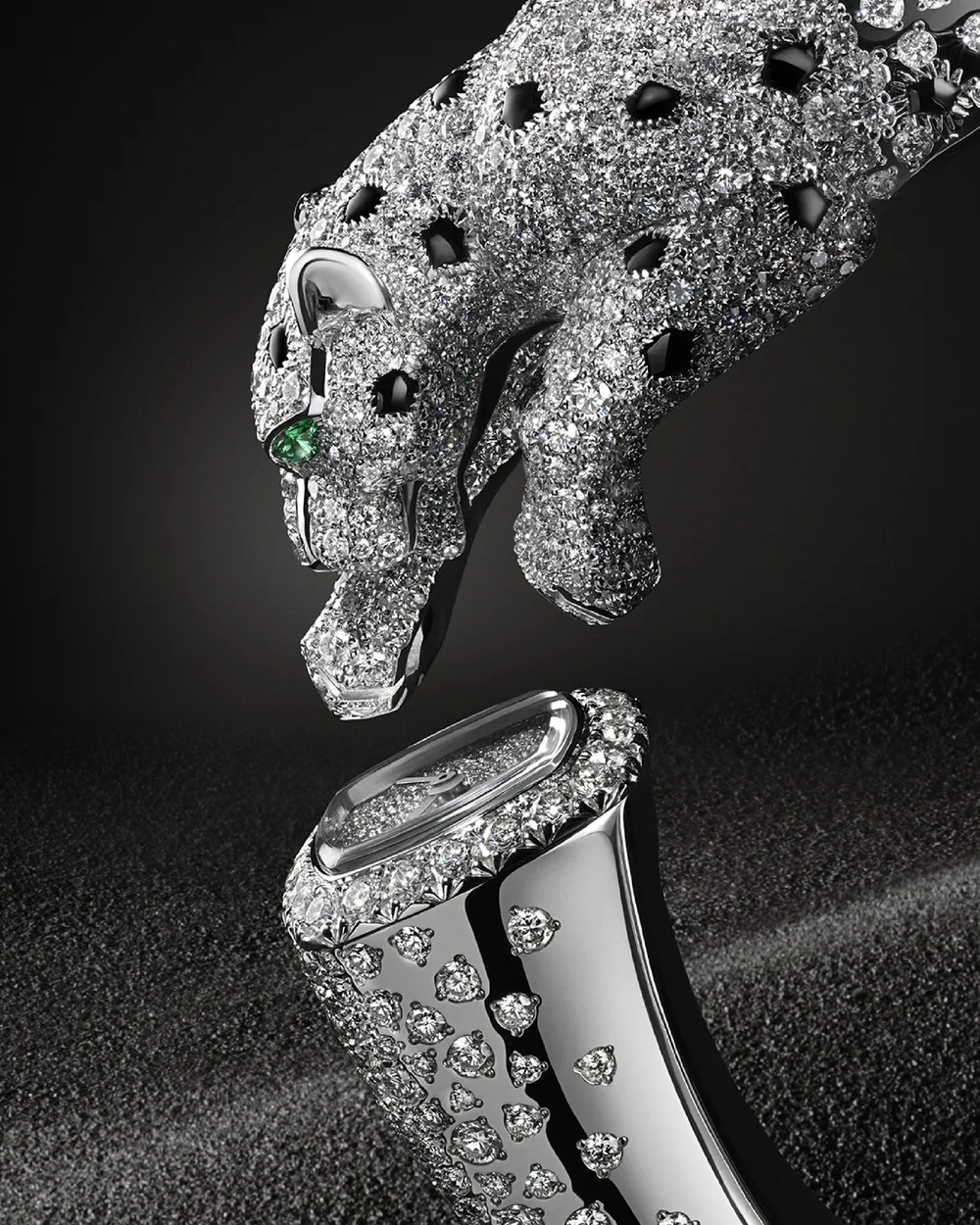 đồng hồ Cartier đính đá