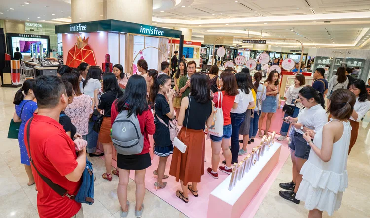 Sự kiện nhận được sự quan tâm đông đảo từ phía khách hàng – những người luôn tin tưởng và yêu quý Innisfree Việt Nam. Sự kiện nhận được sự quan tâm đông đảo từ phía khách hàng – những người luôn tin tưởng và yêu quý Innisfree Việt Nam.