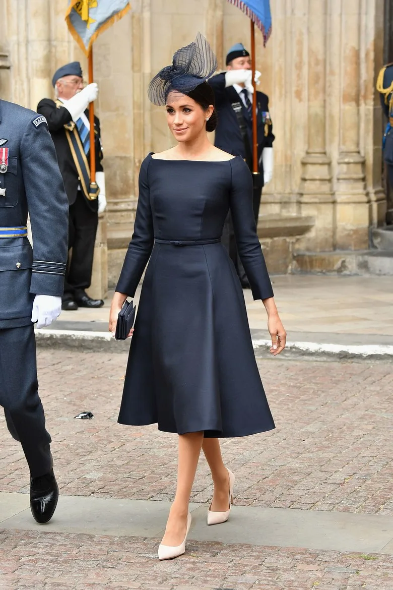 Meghan Markle son môi đỏ 2 Meghan Markle son môi đỏ 2