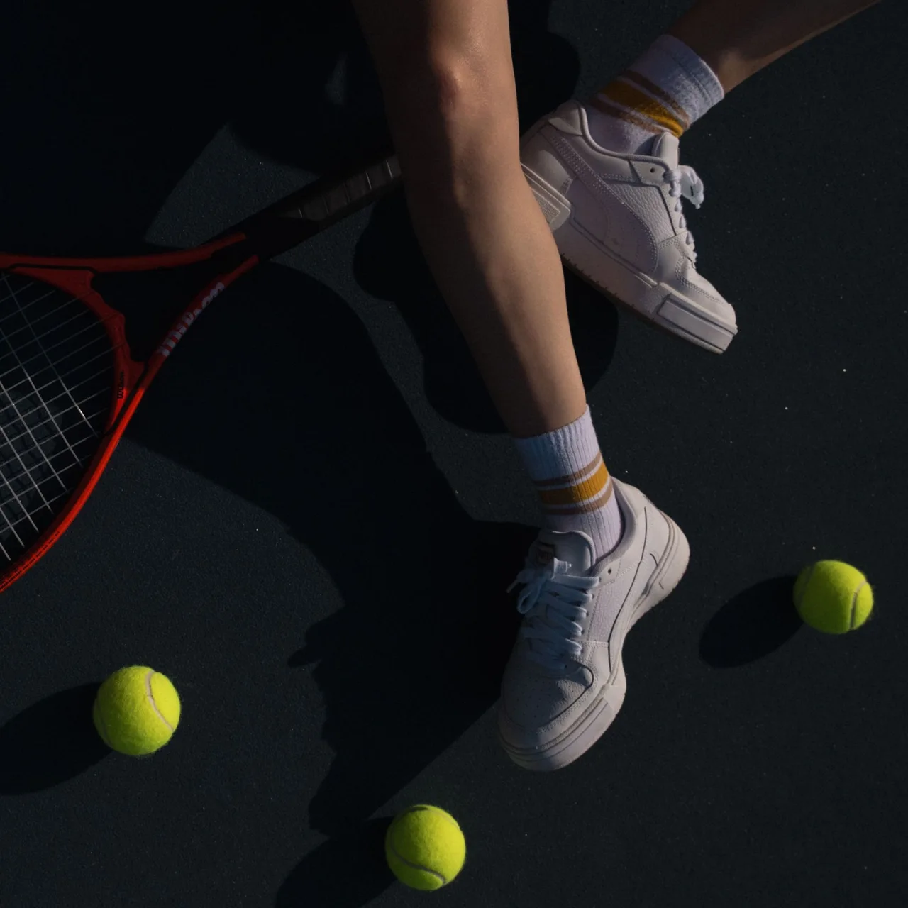 Giày tennis