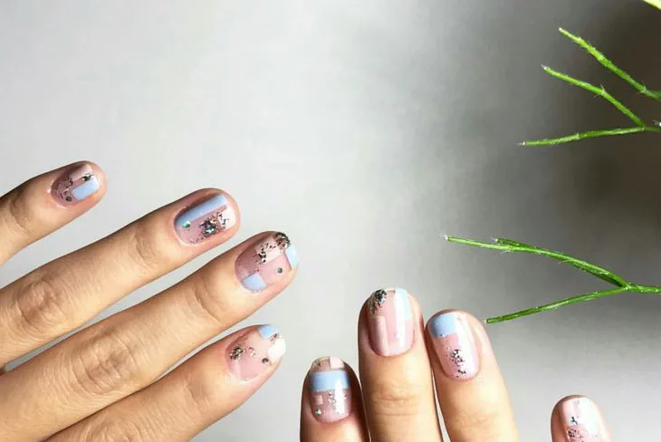 Mê mẫn với 10 kiểu móng tay đẹp cho ngày cưới 11 Mê mẫn với 10 kiểu móng tay đẹp cho ngày cưới 11