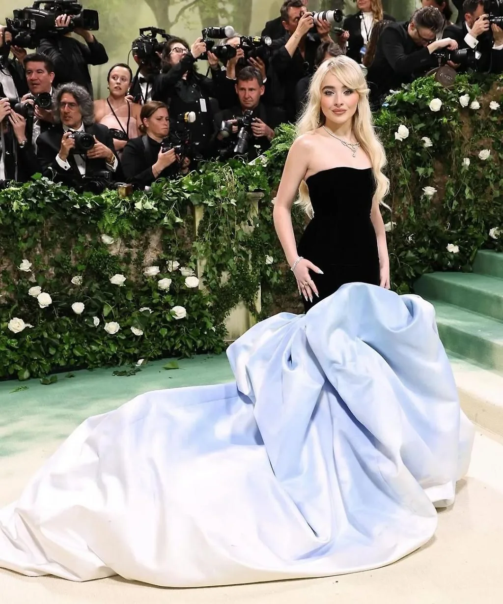 Thiết kế váy mermaid tôn dáng