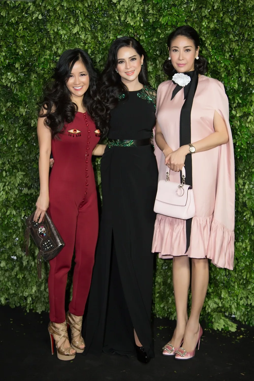 Chi Tien, Hong Nhung va Ha Kieu Anh