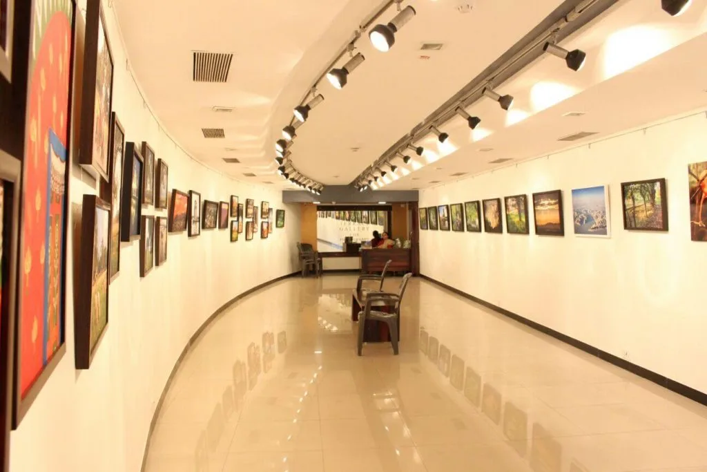 ELLE Viet Nam Mumbai 6