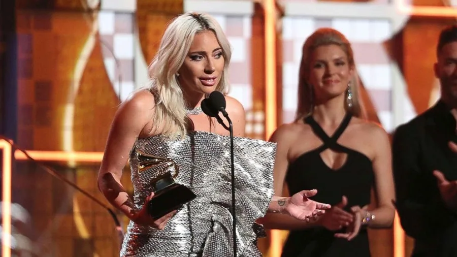 elle việt nam grammy 2019 2