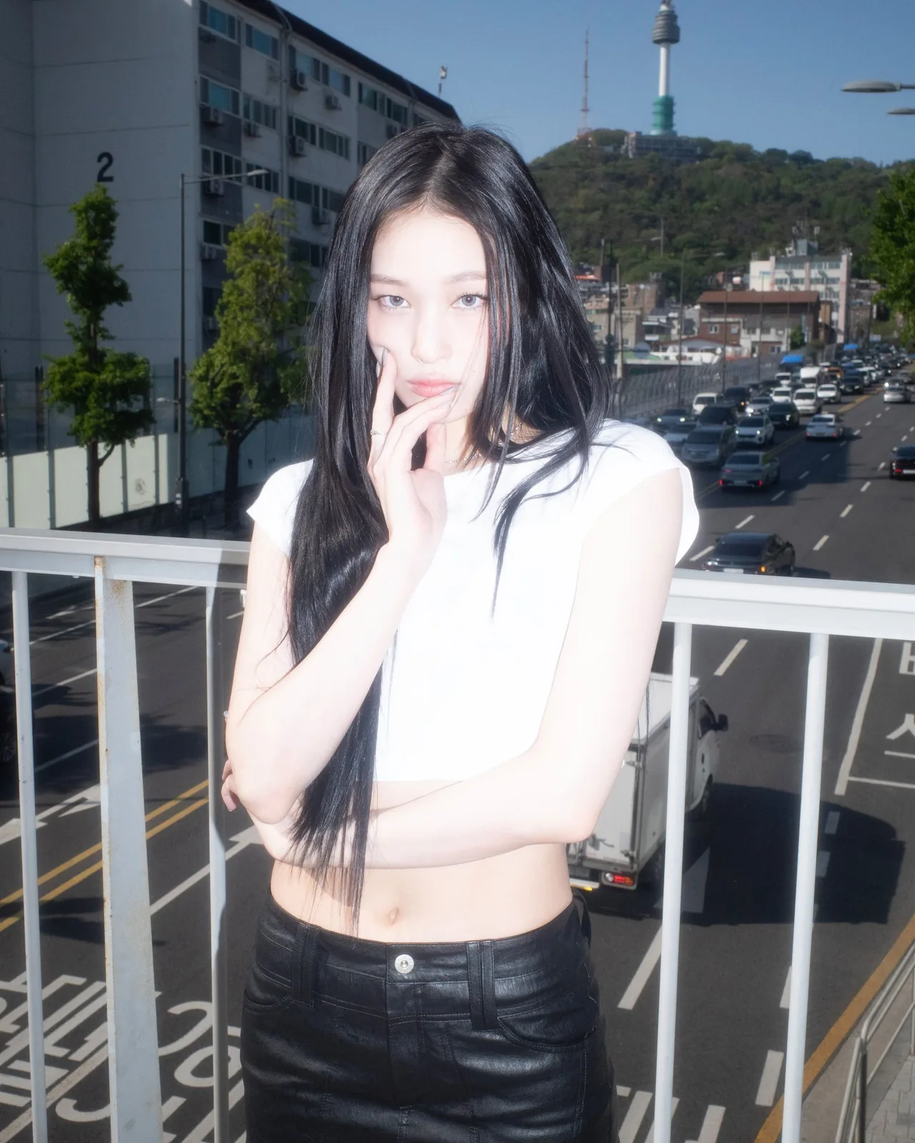 the black label Annie croptop