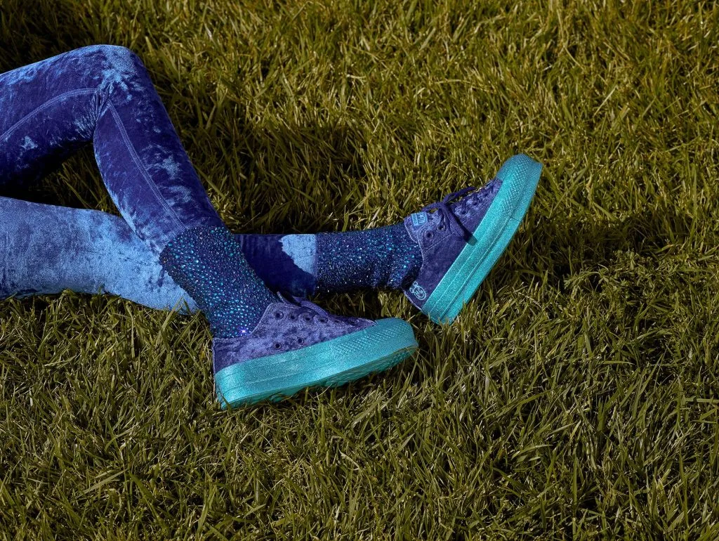 Converse bắt tay ca sĩ Miley Cyrus cho ra mắt BST Incubate trong mùa HO18 7