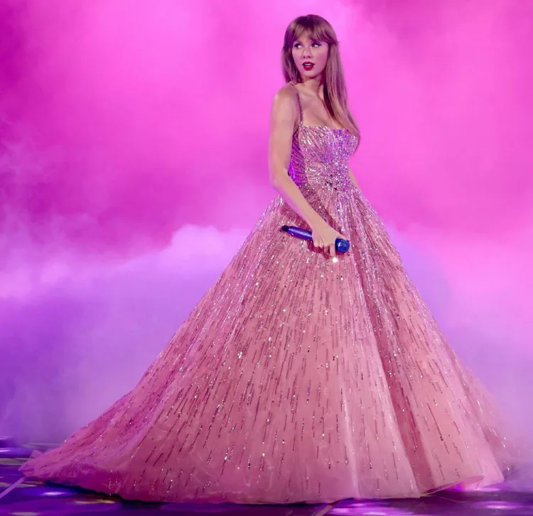 taylor đầm công chúa taylor đầm công chúa