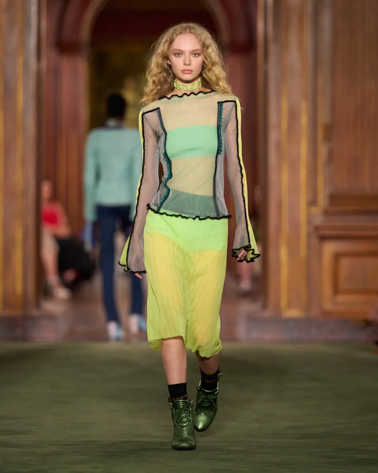 WOMEN_CRUISE_2027_Look_38
