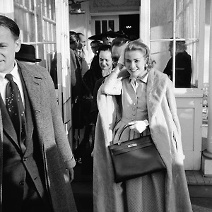 Ellewiki: Kelly Hermès, chiếc túi huyền thoại