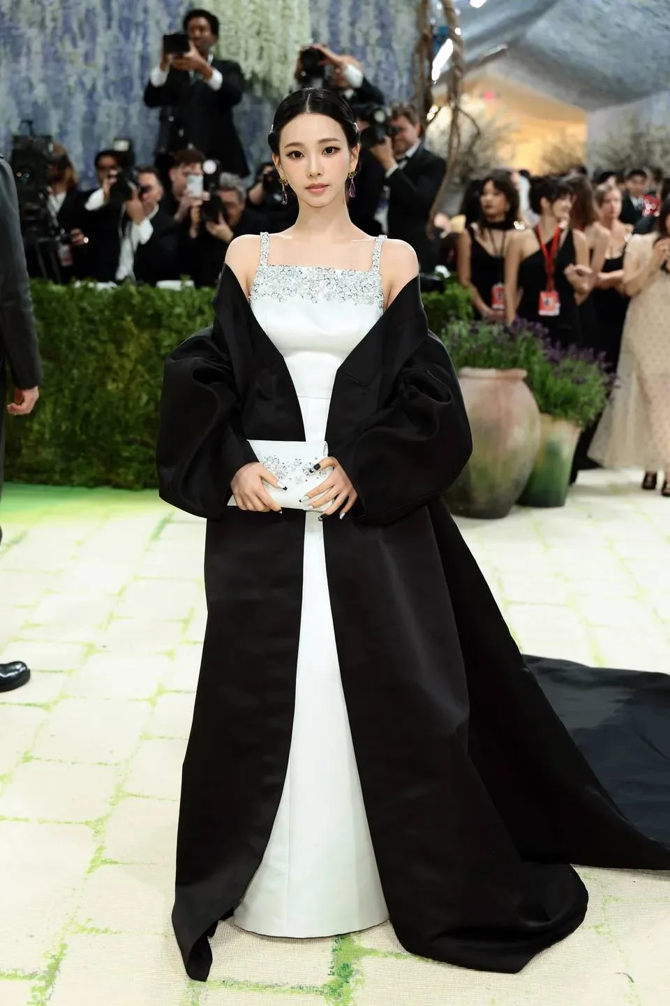 Karina tại met gala 2026