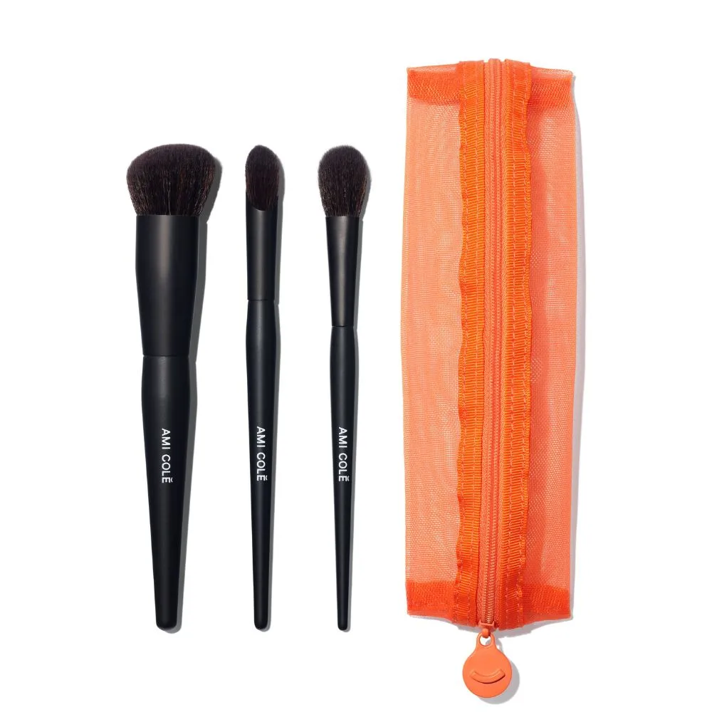 Bộ cọ trang điểm Amí Cole The Brush Trio.