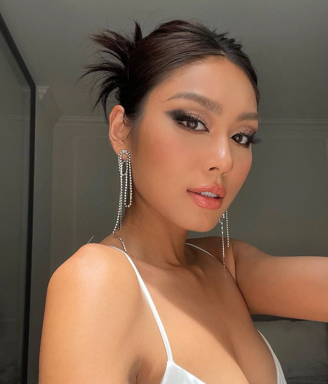 trang điểm dự tiệc Asian Baby Girl trang điểm dự tiệc Asian Baby Girl