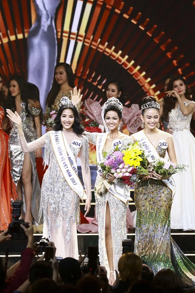 Hành trình thay đổi phong cách của Top 3 Miss Universe Vietnam 2017 Hành trình thay đổi phong cách của Top 3 Miss Universe Vietnam 2017