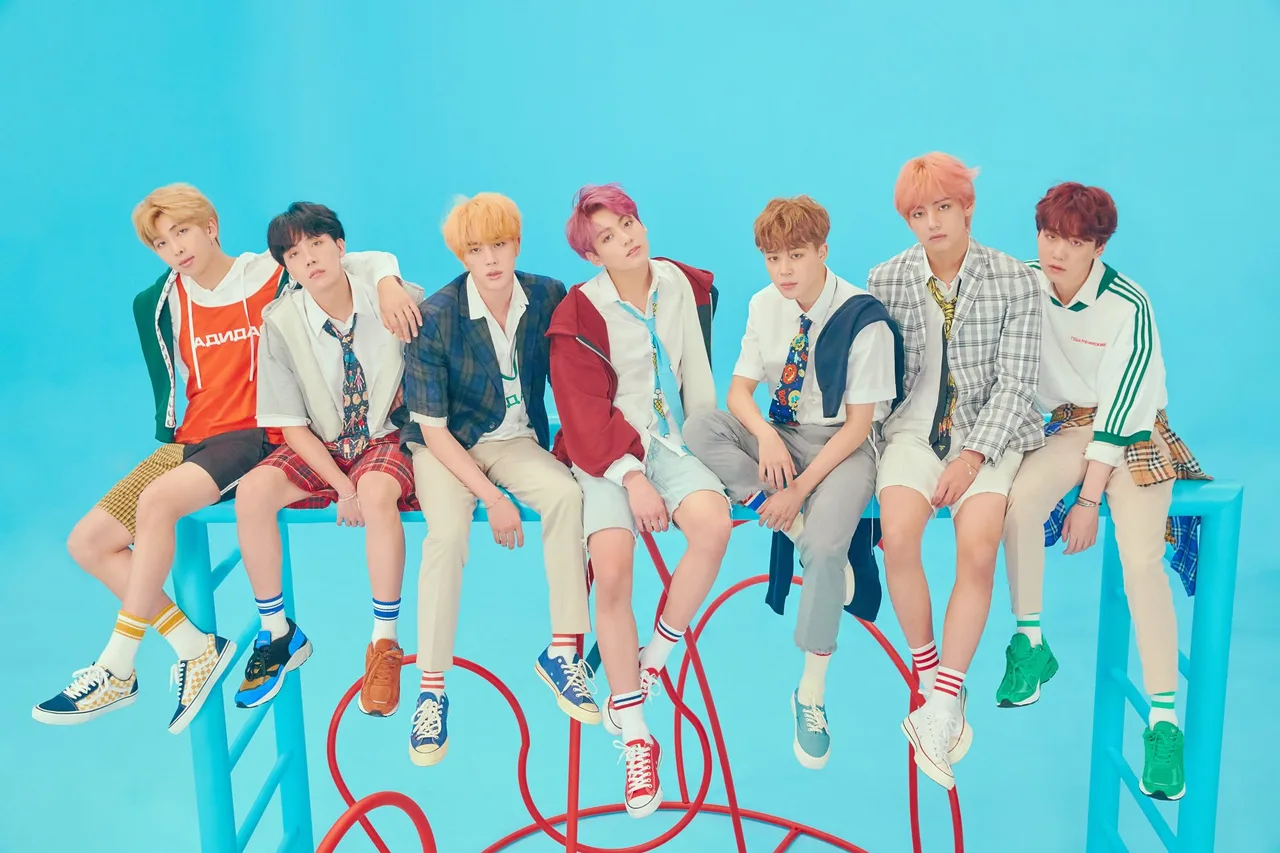 album love yourself của nhóm nhạc thần tượng BTS