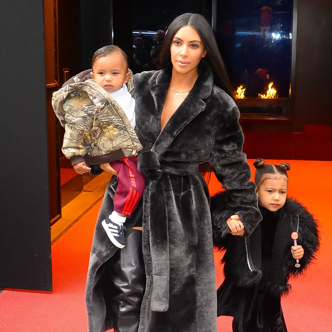 kim-kardashian-and-kids-nyc-2