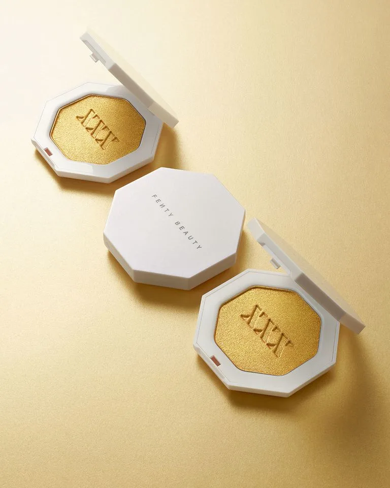 phấn highlight fenty beauty của rihanna 1