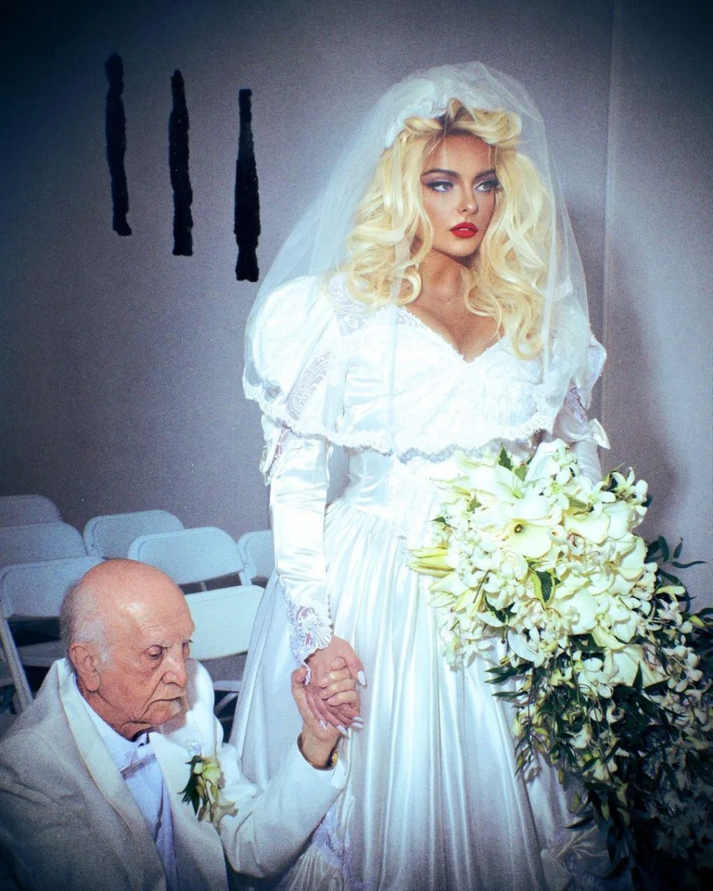 Bebe Rexha ngày Halloween 2021.