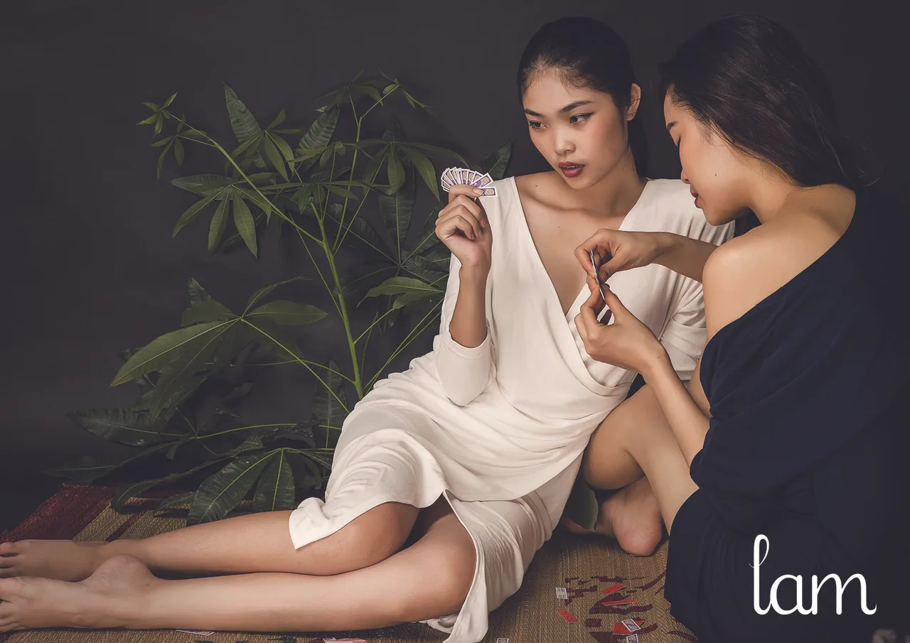 Wrapping Dress - Điểm nhấn trong bộ sưu tập Chiếu Hoa Tứ Sắc 07