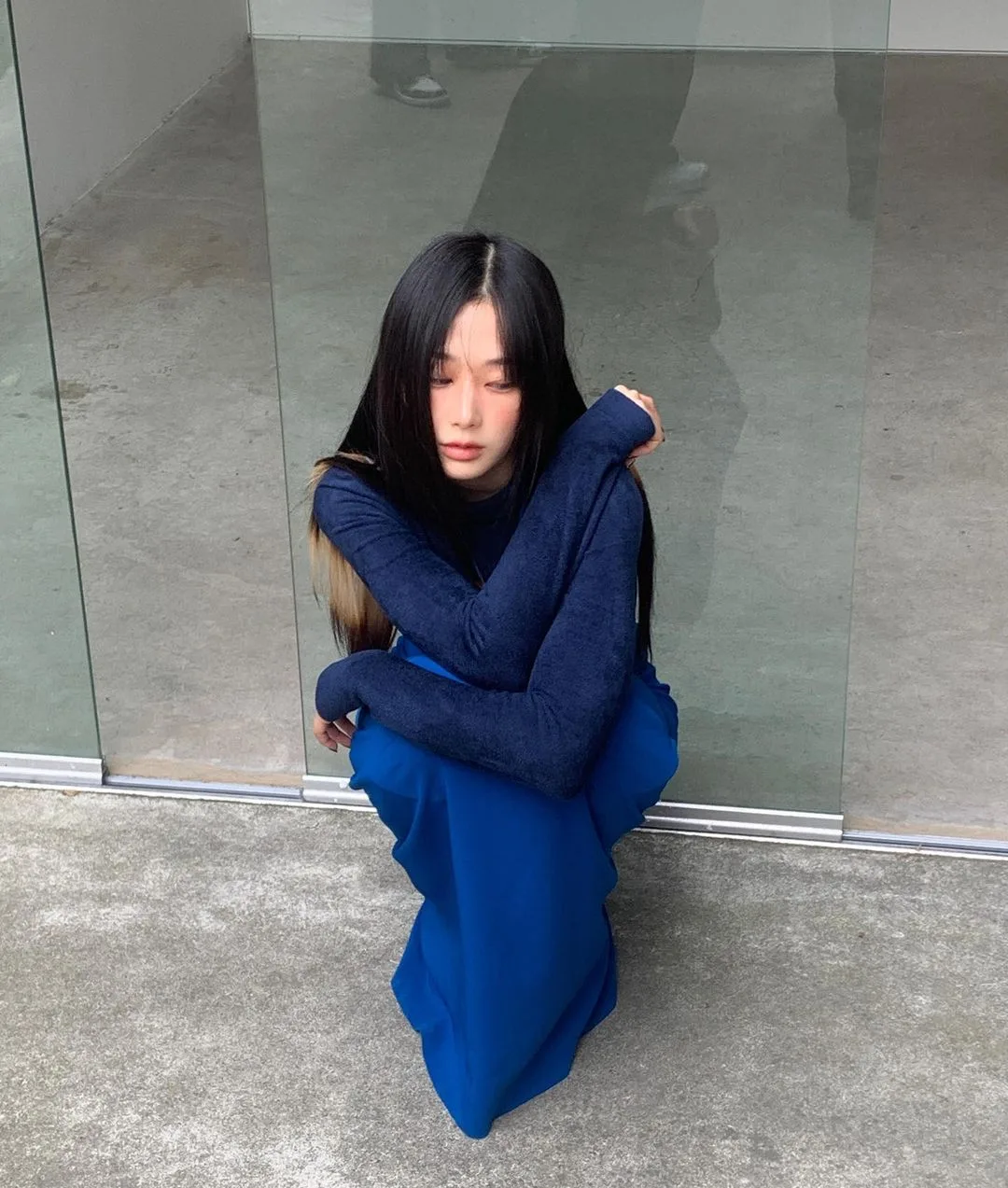 aerichandesu diện màu xanh dương
