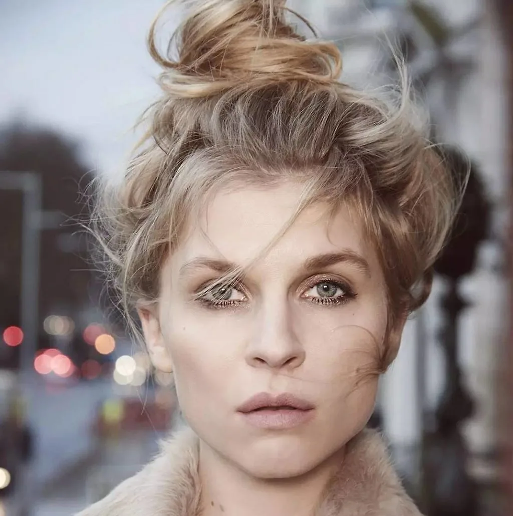 cách búi tóc messy bun 2 cách búi tóc messy bun 2