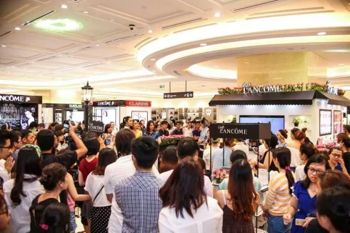 L'oreal khai trương cửa hàng mới tại TTTM Takashimaya Sài Gòn